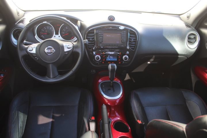 Used 2012 Nissan Juke SL image 25