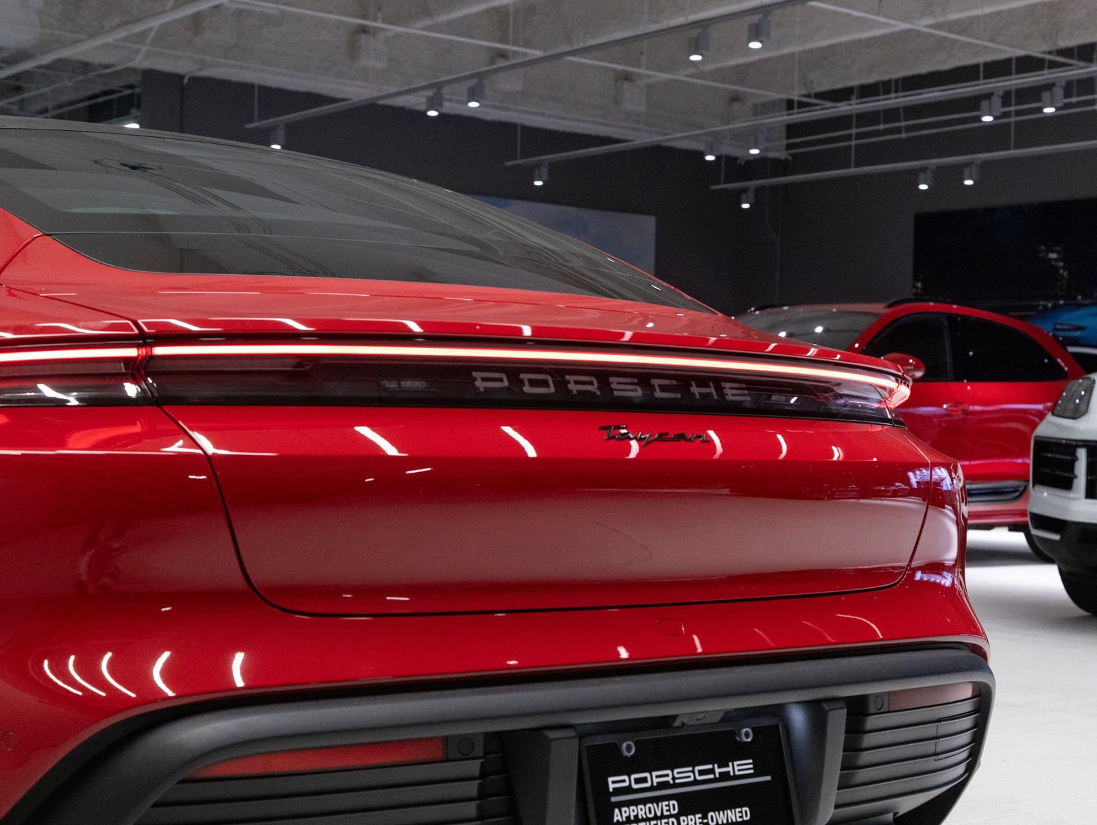Certified 2025 Porsche Taycan RWD image 32