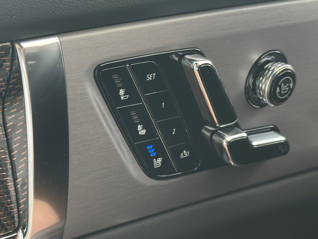 New 2026 Cadillac Vistiq Sport image 25