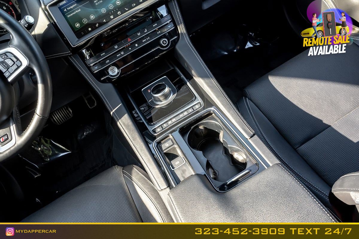 Used 2020 Jaguar F-PACE S AWD/4WD image 25