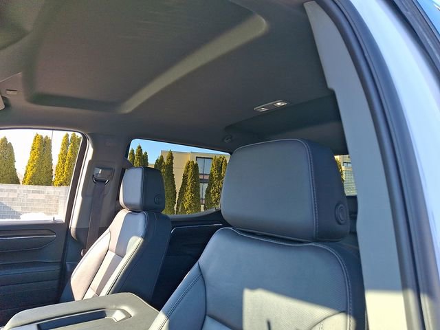 Certified 2025 GMC Sierra 1500 SLT image 13