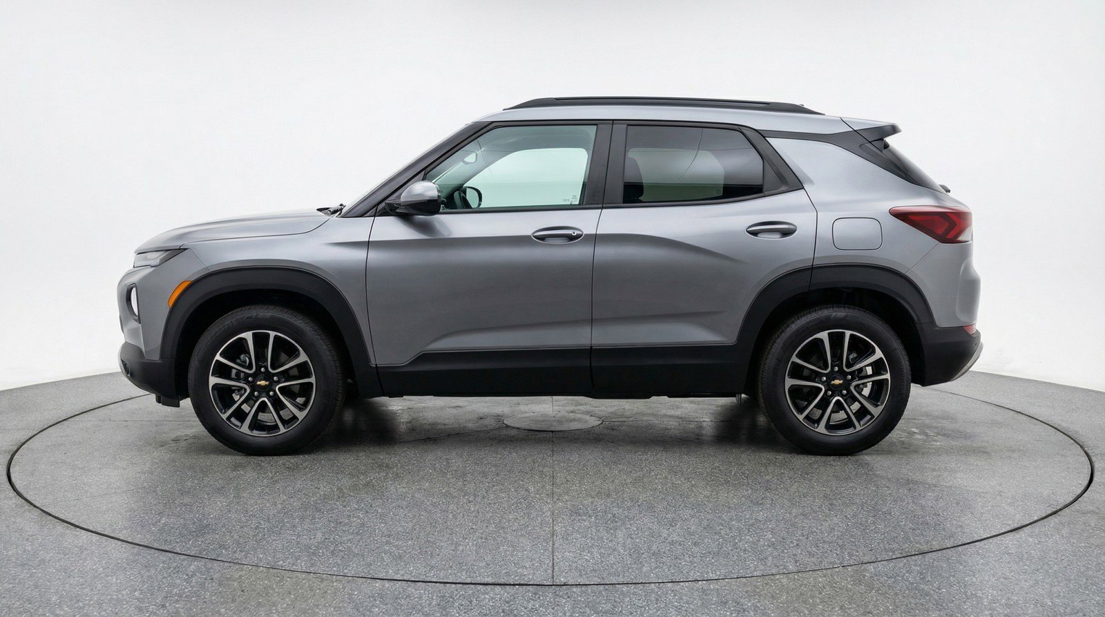 Used 2025 Chevrolet TrailBlazer LT image 5