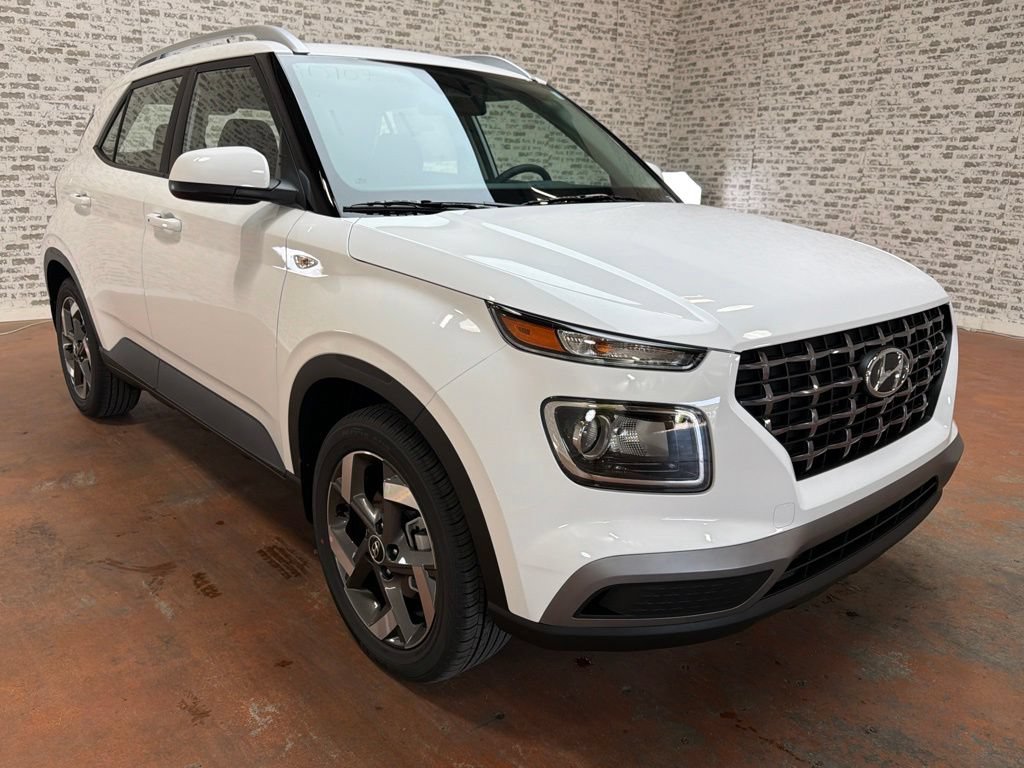 New 2026 Hyundai Venue SEL FWD image 9
