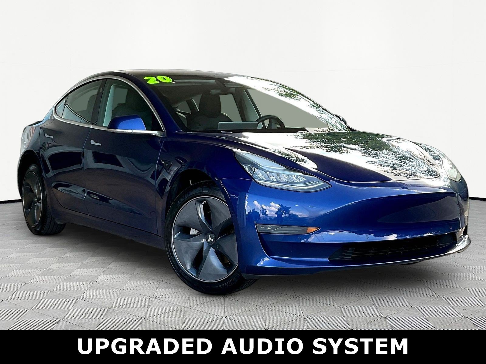 Used 2020 Tesla Model 3 Standard Range Plus RWD image 3