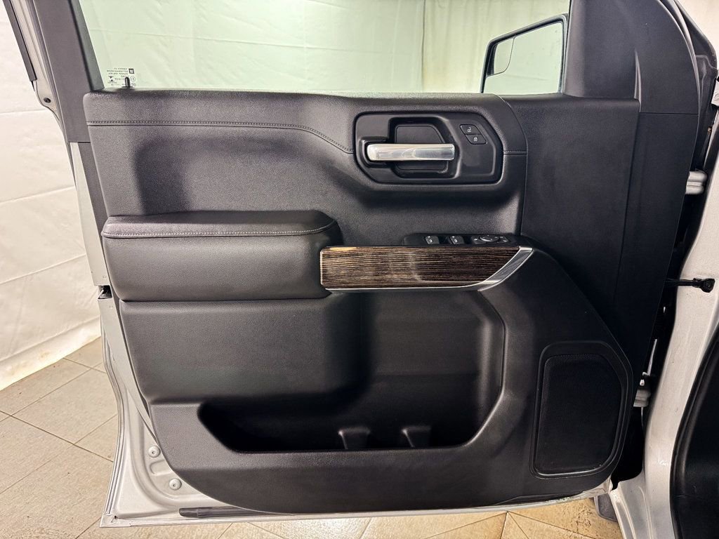 Used 2019 GMC Sierra 1500 Elevation w/ Elevation Value Package image 12