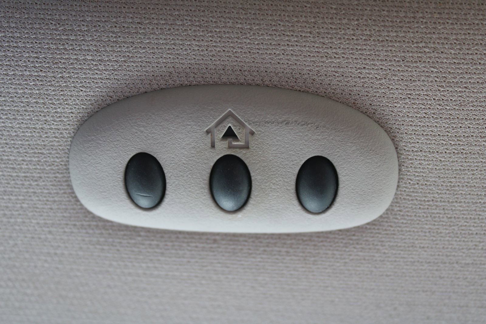 Used 2015 Jeep Compass Limited w/ Sun/Sound Group image 46