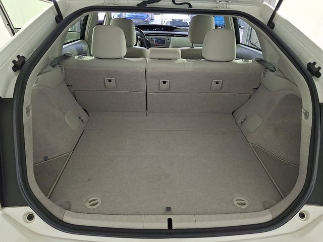 Used 2014 Toyota Prius Two image 33