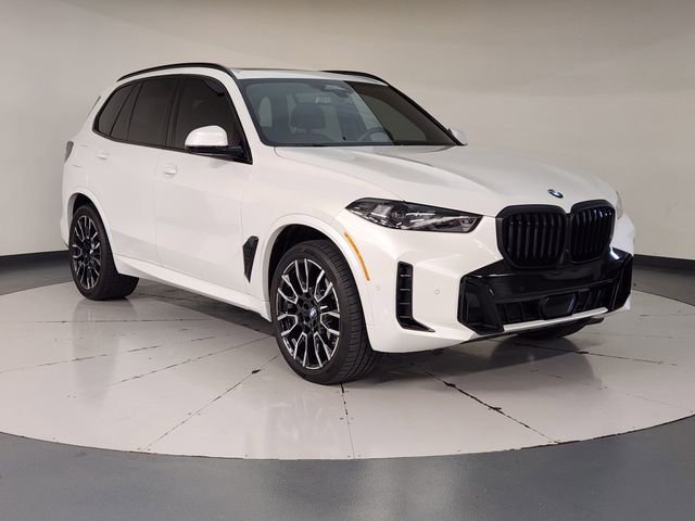 Used 2025 BMW X5 sDrive40i w/ M Sport Package image 7