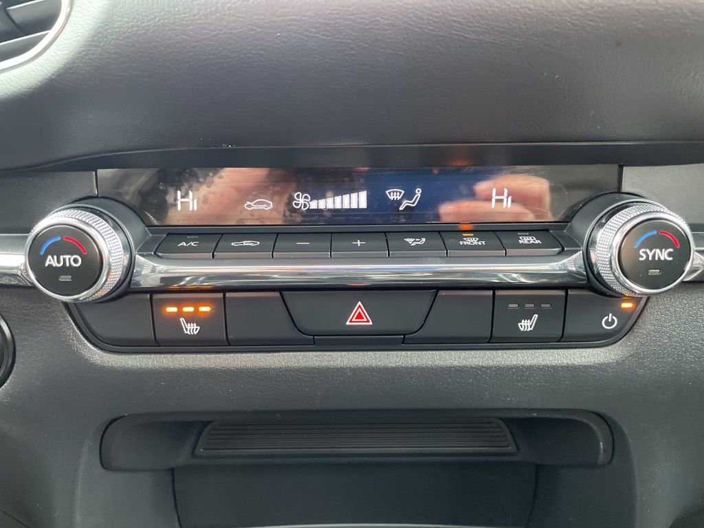 Used 2024 MAZDA CX-30 AWD 2.5 S w/ Premium Package image 22