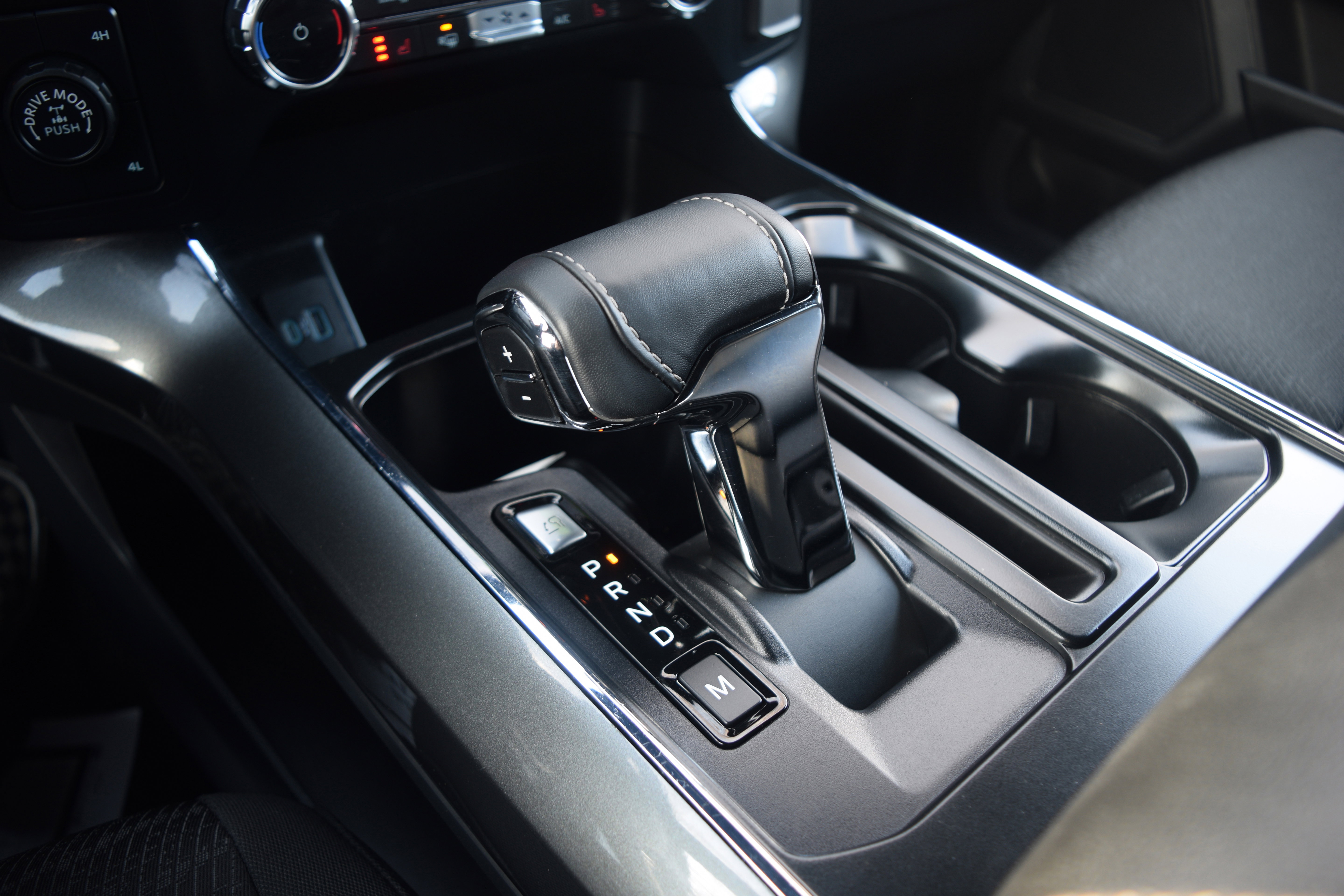 Used 2023 Ford F150 XLT w/ Equipment Group 302A High image 12