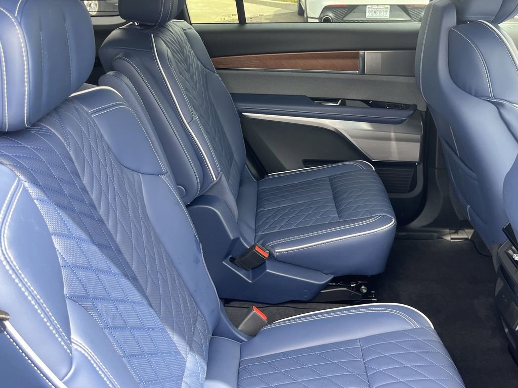 New 2026 Cadillac Vistiq Premium Luxury image 19