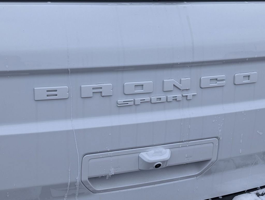 New 2025 Ford Bronco Sport Outer Banks w/ Sasquatch Outer Banks Package image 12