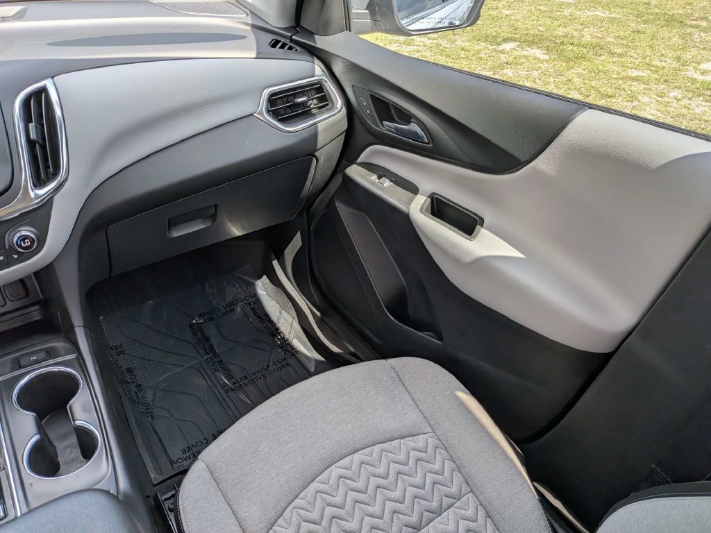 Used 2022 Chevrolet Equinox LT FWD image 18