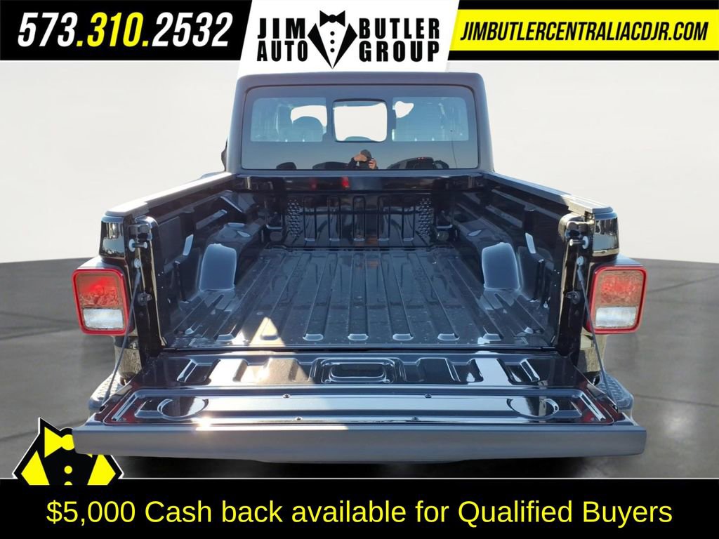 New 2026 Jeep Gladiator Sport image 7