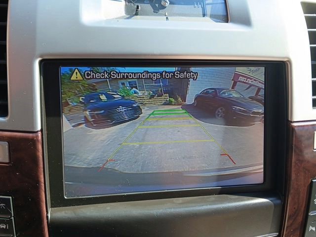 Used 2014 Cadillac Escalade Luxury image 33