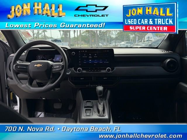 Used 2024 Chevrolet Colorado W/T image 24