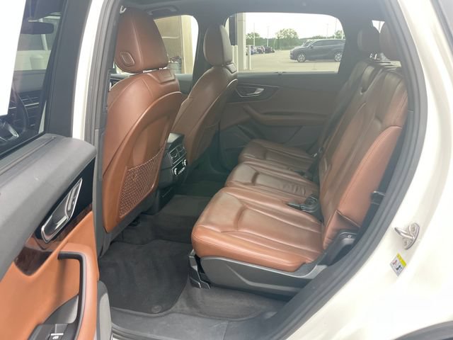 Used 2017 Audi Q7 3.0T Premium Plus AWD/4WD image 12
