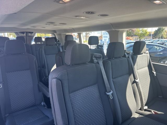 Used 2023 Ford Transit 350 XLT image 18