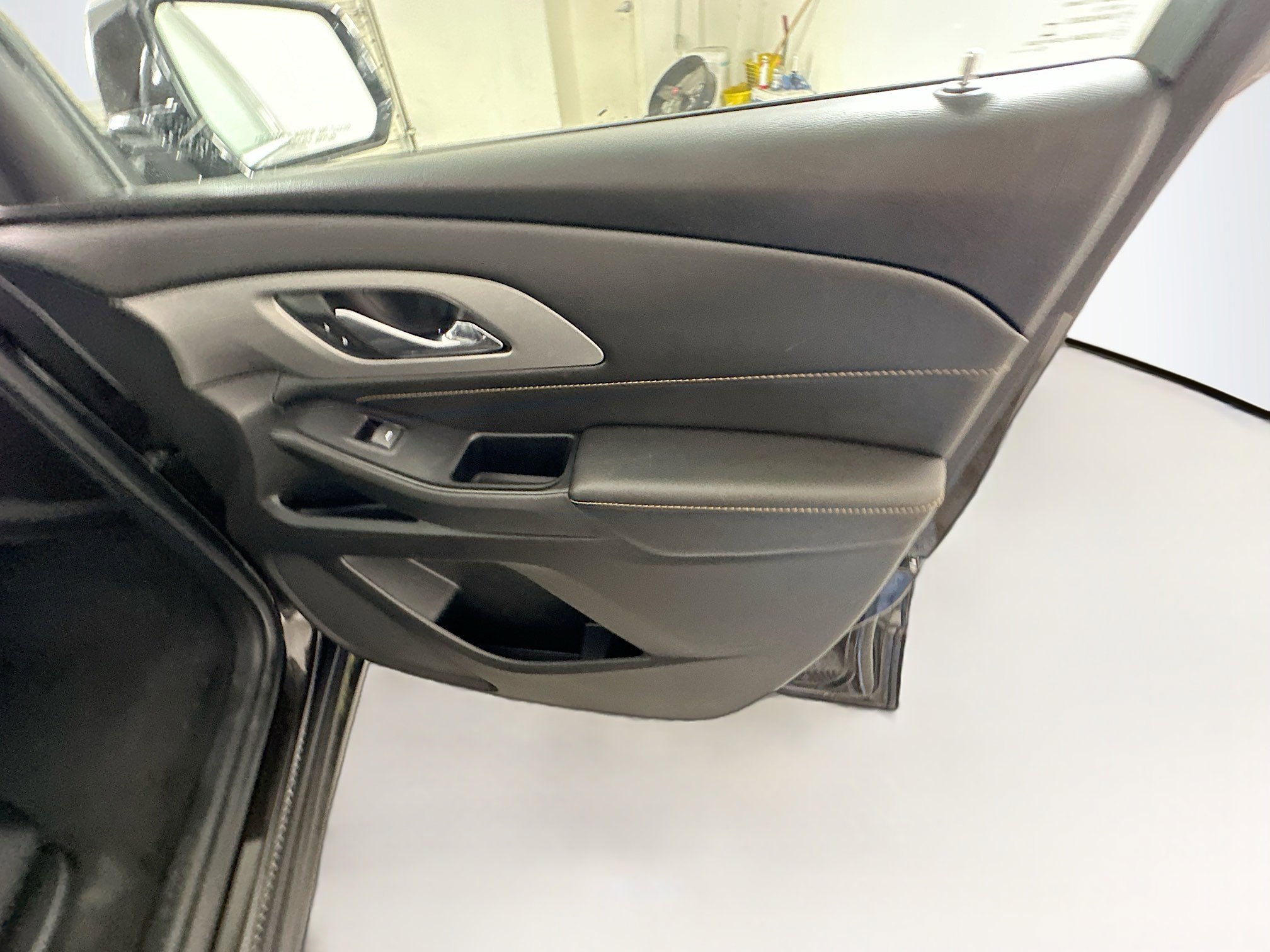 Used 2019 Chevrolet Traverse LT w/ LPO, Floor Liner Package image 32