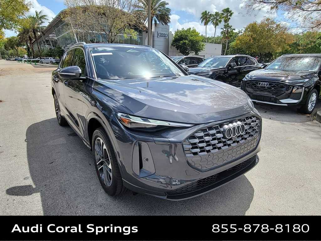 Certified 2025 Audi Q5 Premium w/ Convenience Package video 2