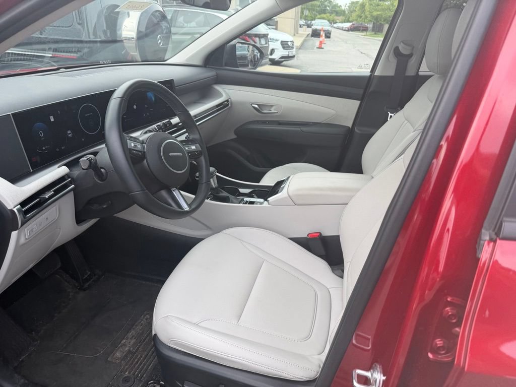 Used 2025 Hyundai Tucson SEL AWD/4WD image 6
