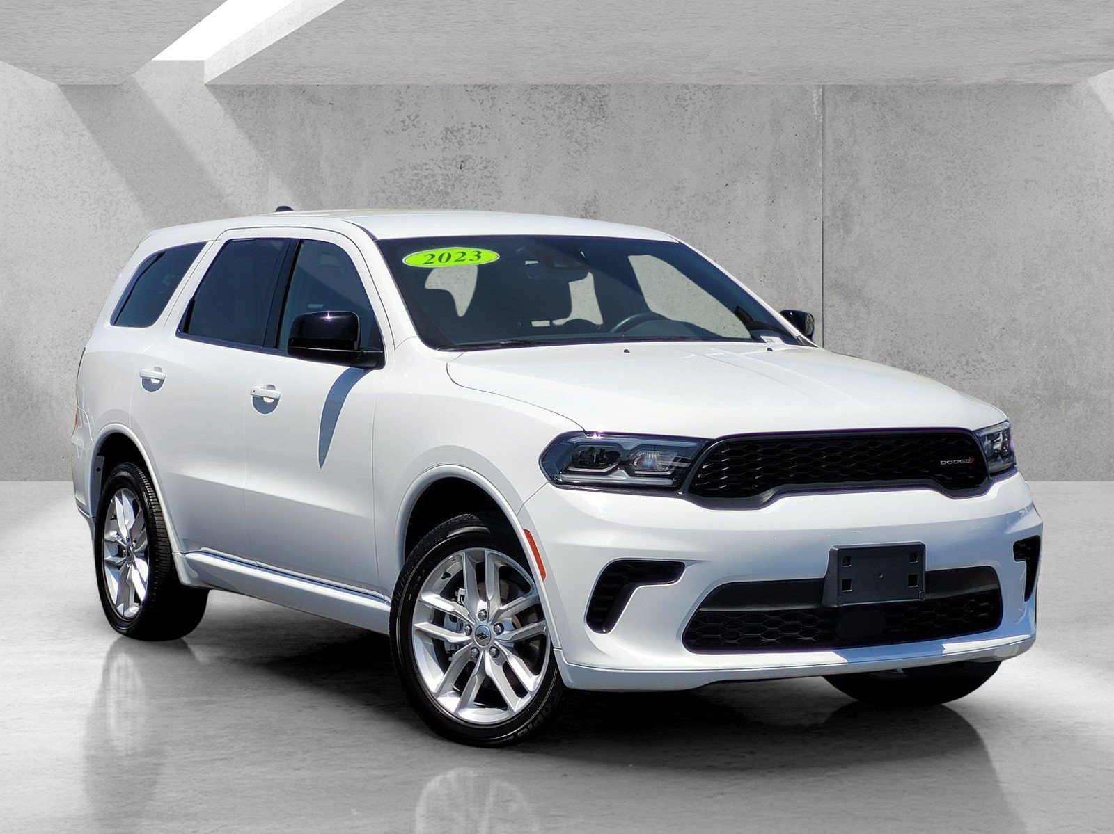 Used 2023 Dodge Durango GT AWD/4WD image 1