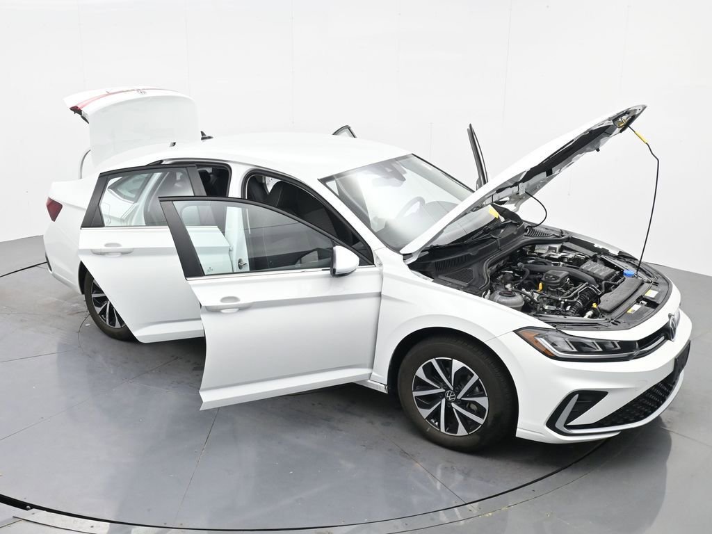 Used 2025 Volkswagen Jetta S FWD image 37