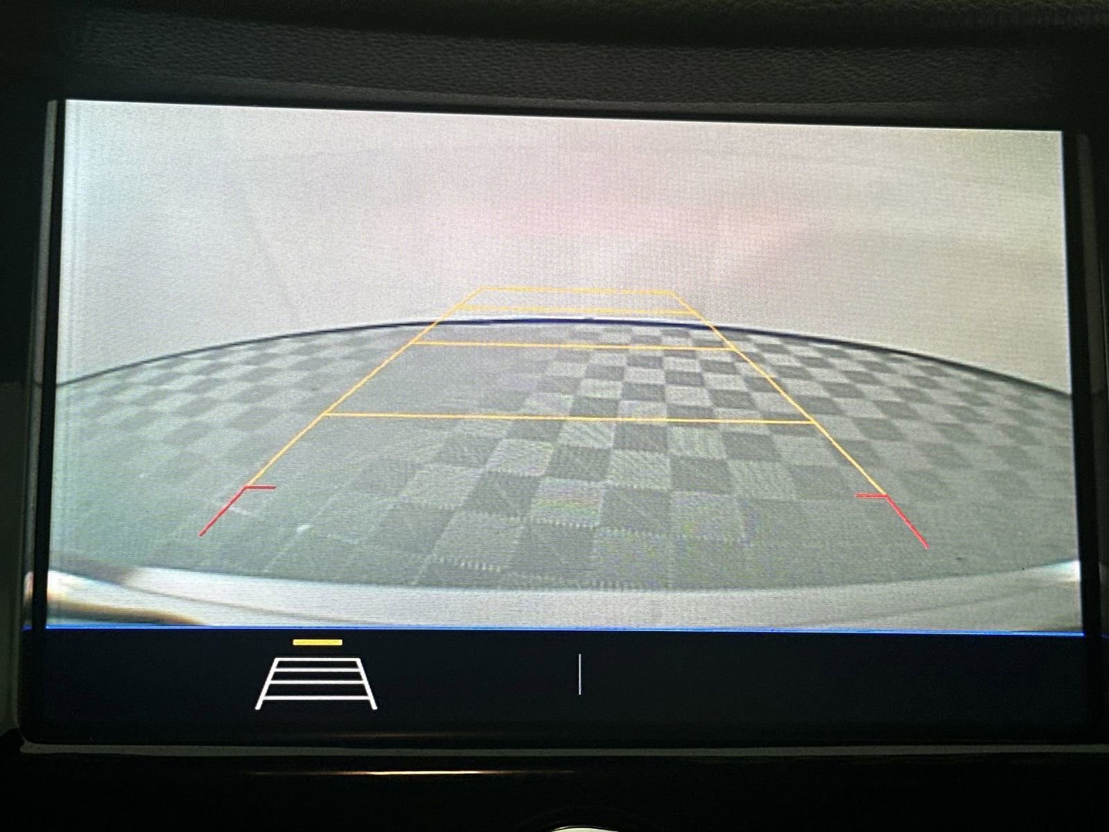 Used 2021 Chevrolet Trax LS w/ Tint and Cruise Package image 17