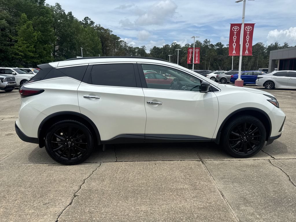 Used 2023 Nissan Murano SV w/ SV Midnight Edition Package FWD image 8