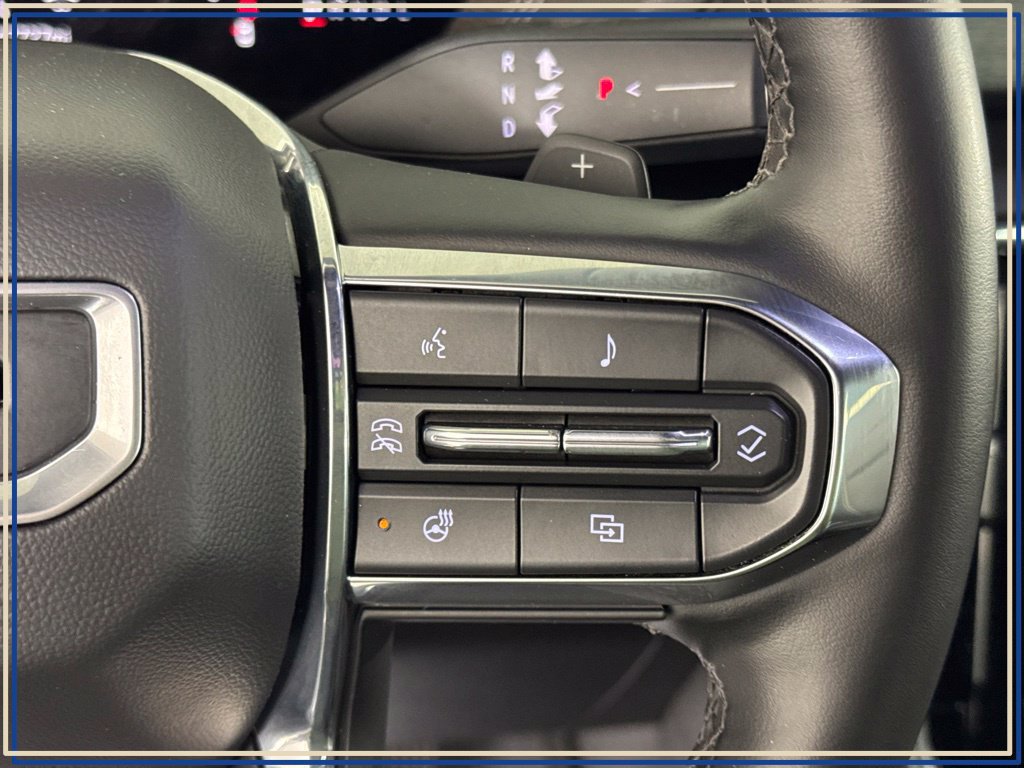 Certified 2025 GMC Yukon Denali AWD/4WD image 22