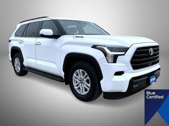 Used 2025 Toyota Sequoia SR5 AWD/4WD image 3