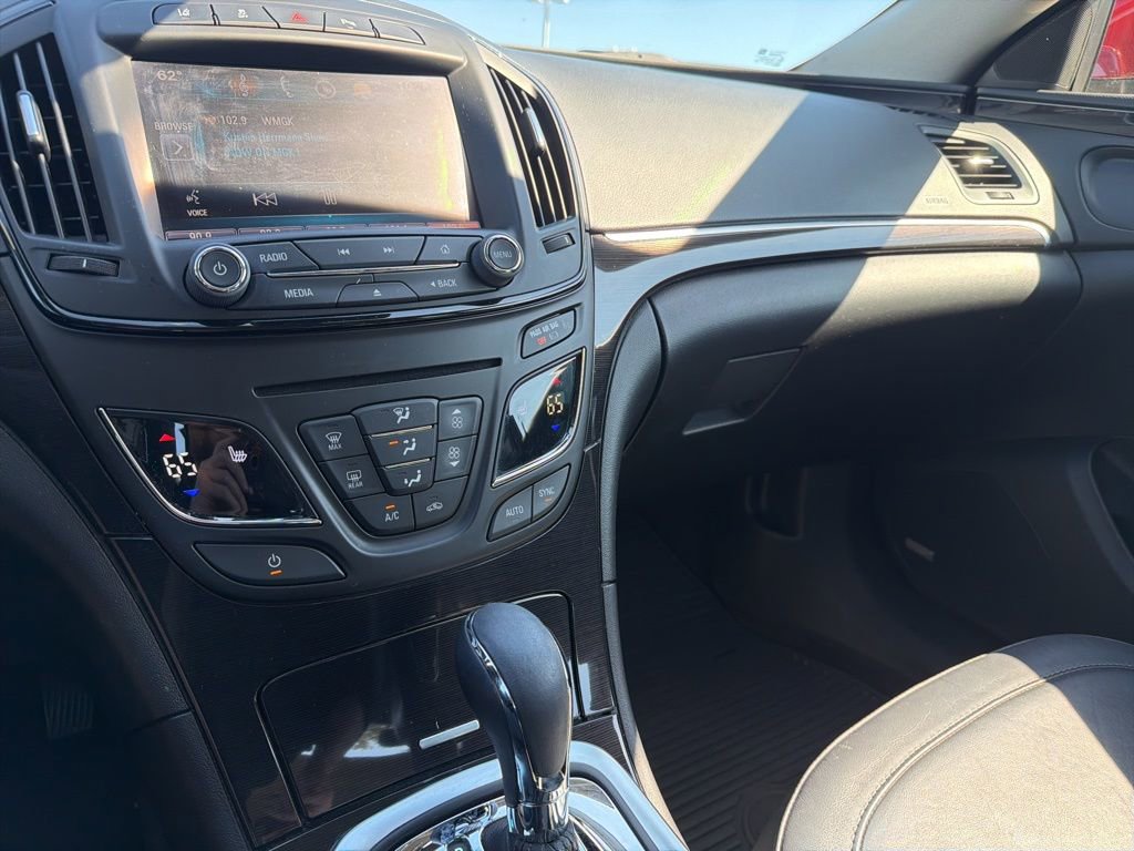 Used 2014 Buick Regal Premium w/ Driver Confidence Package #2 AWD/4WD image 12
