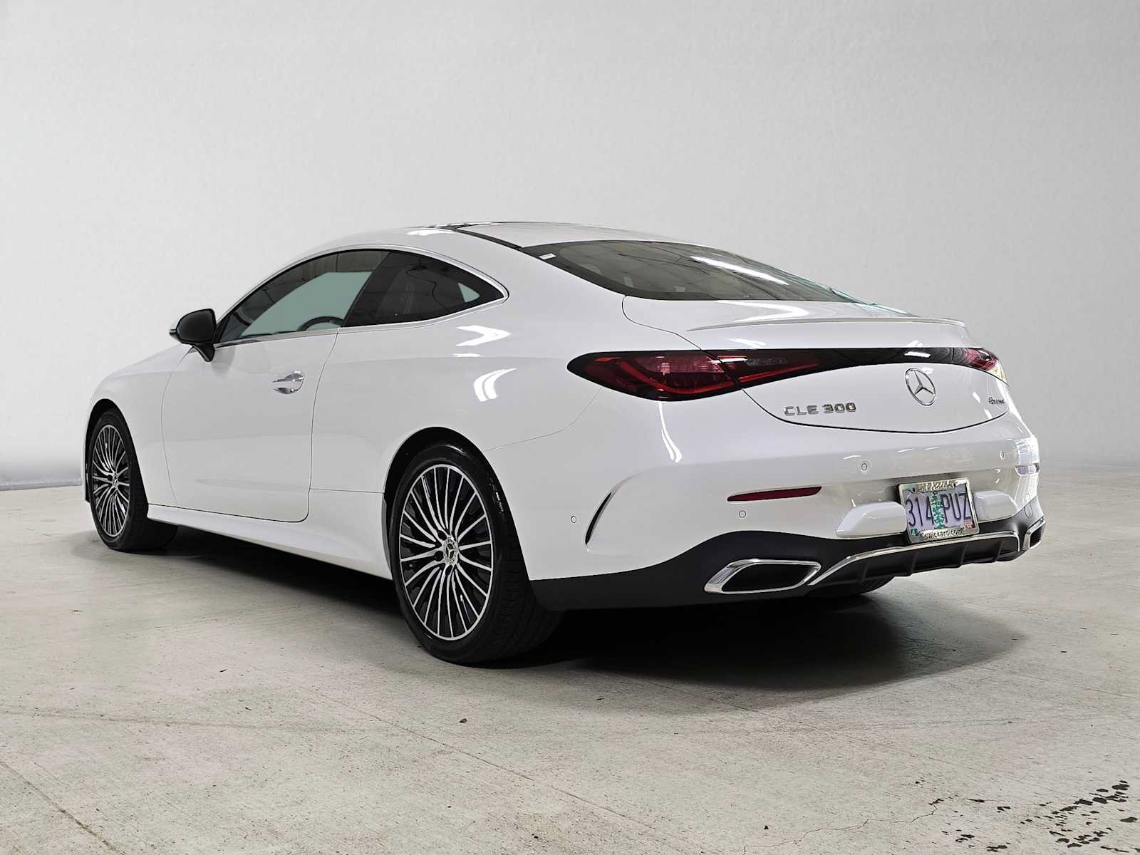 Used 2024 Mercedes-Benz CLE 300 4MATIC Coupe image 5