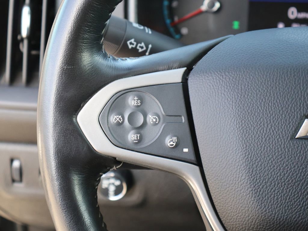 Used 2019 Chevrolet Colorado ZR2 w/ ZR2 Midnight Special Edition image 32