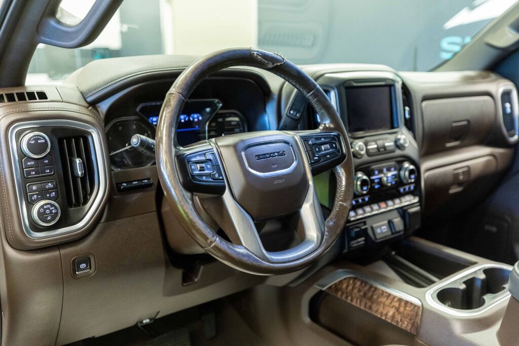Used 2020 GMC Sierra 2500 Denali w/ Denali Ultimate Package image 12