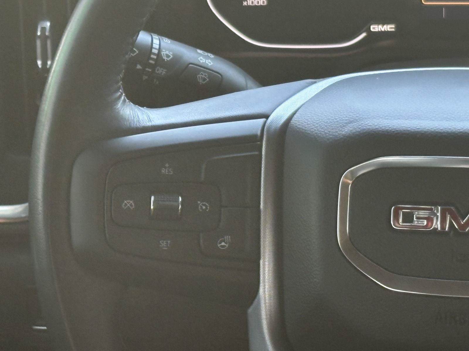 Used 2022 GMC Sierra 1500 SLT w/ SLT Premium Package AWD/4WD image 12