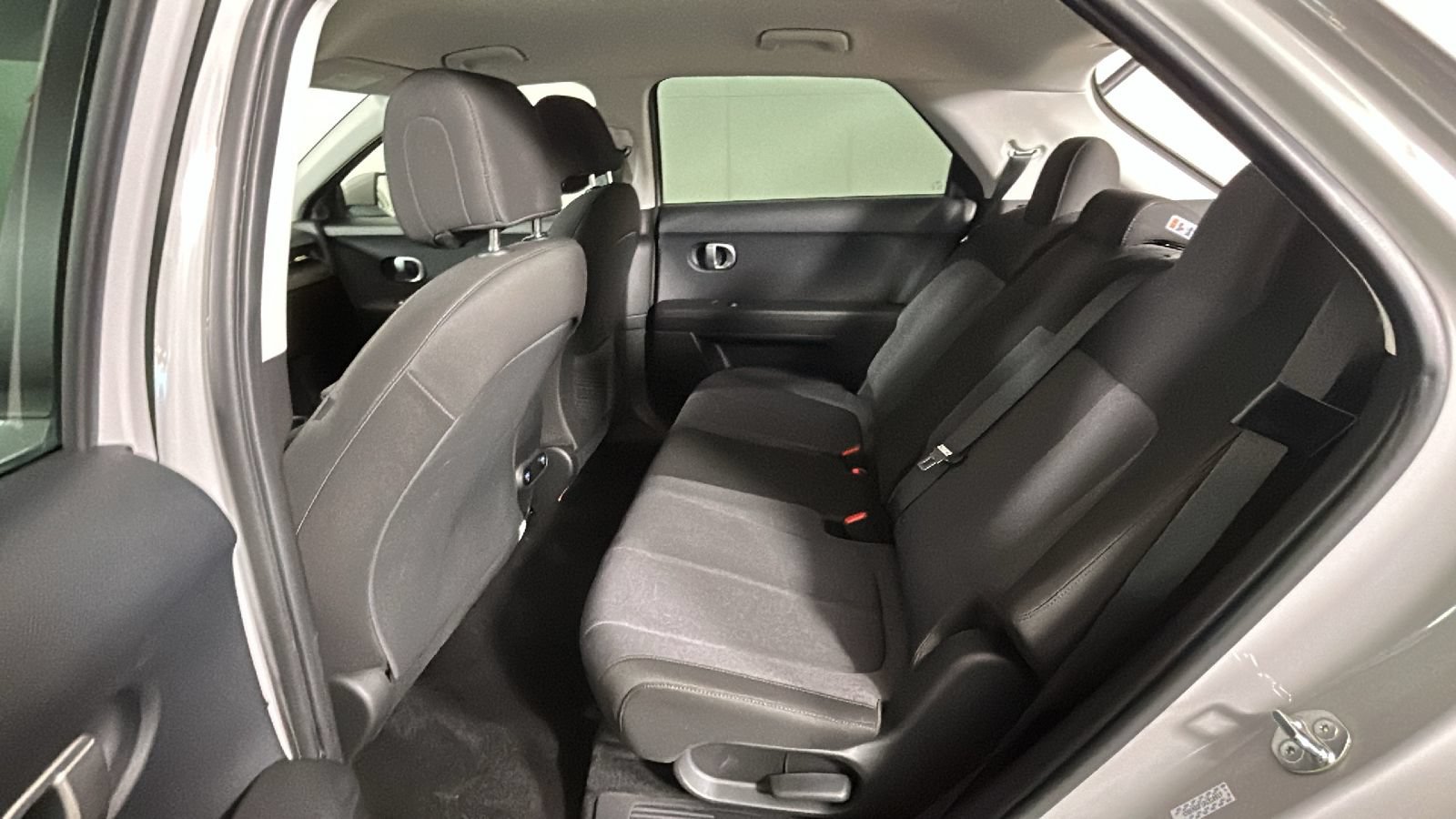 Used 2024 Hyundai Ioniq 5 SEL AWD/4WD image 32
