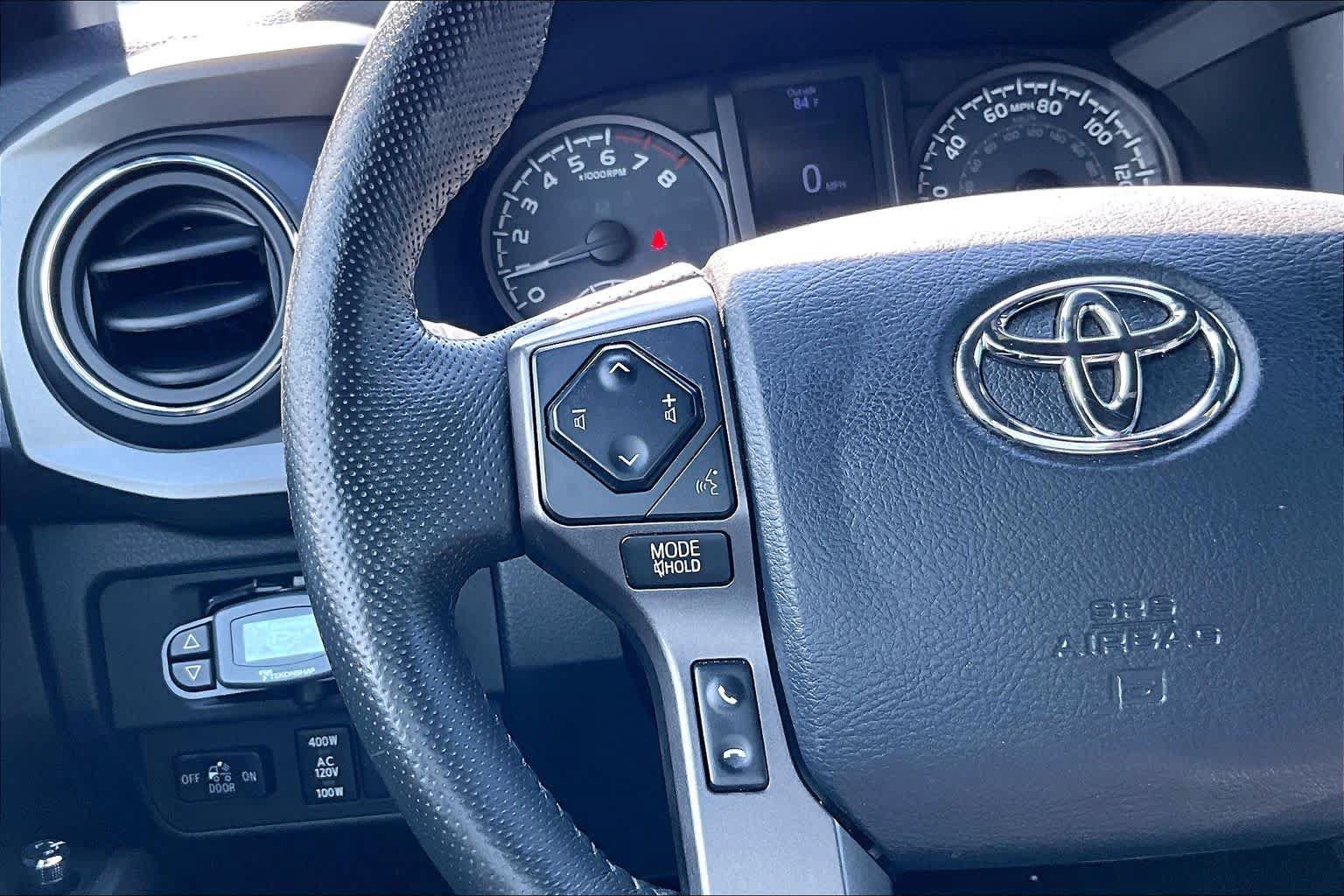 Used 2018 Toyota Tacoma TRD Pro AWD/4WD image 23