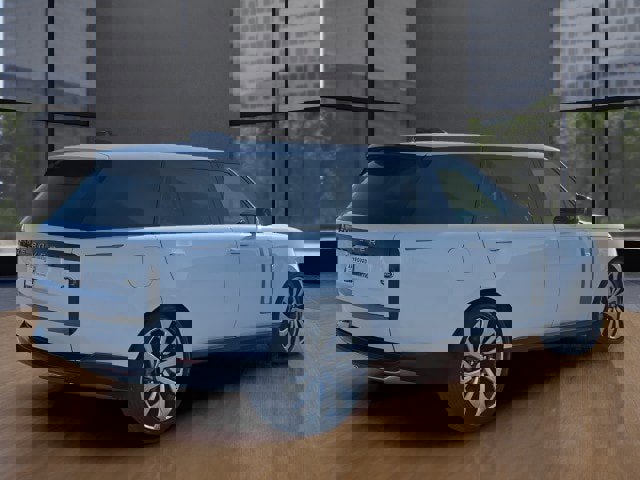 Used 2023 Land Rover Range Rover Long Wheelbase SE image 5