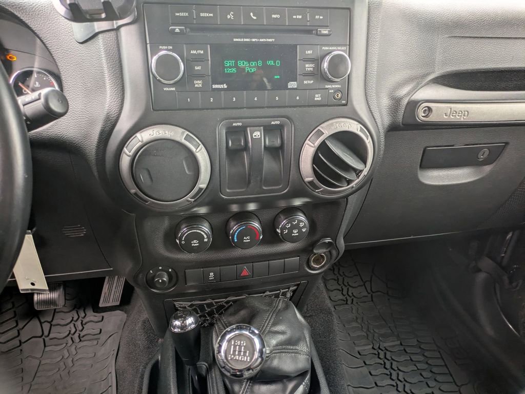 Used 2017 Jeep Wrangler Sport w/ Quick Order Package 23S image 11