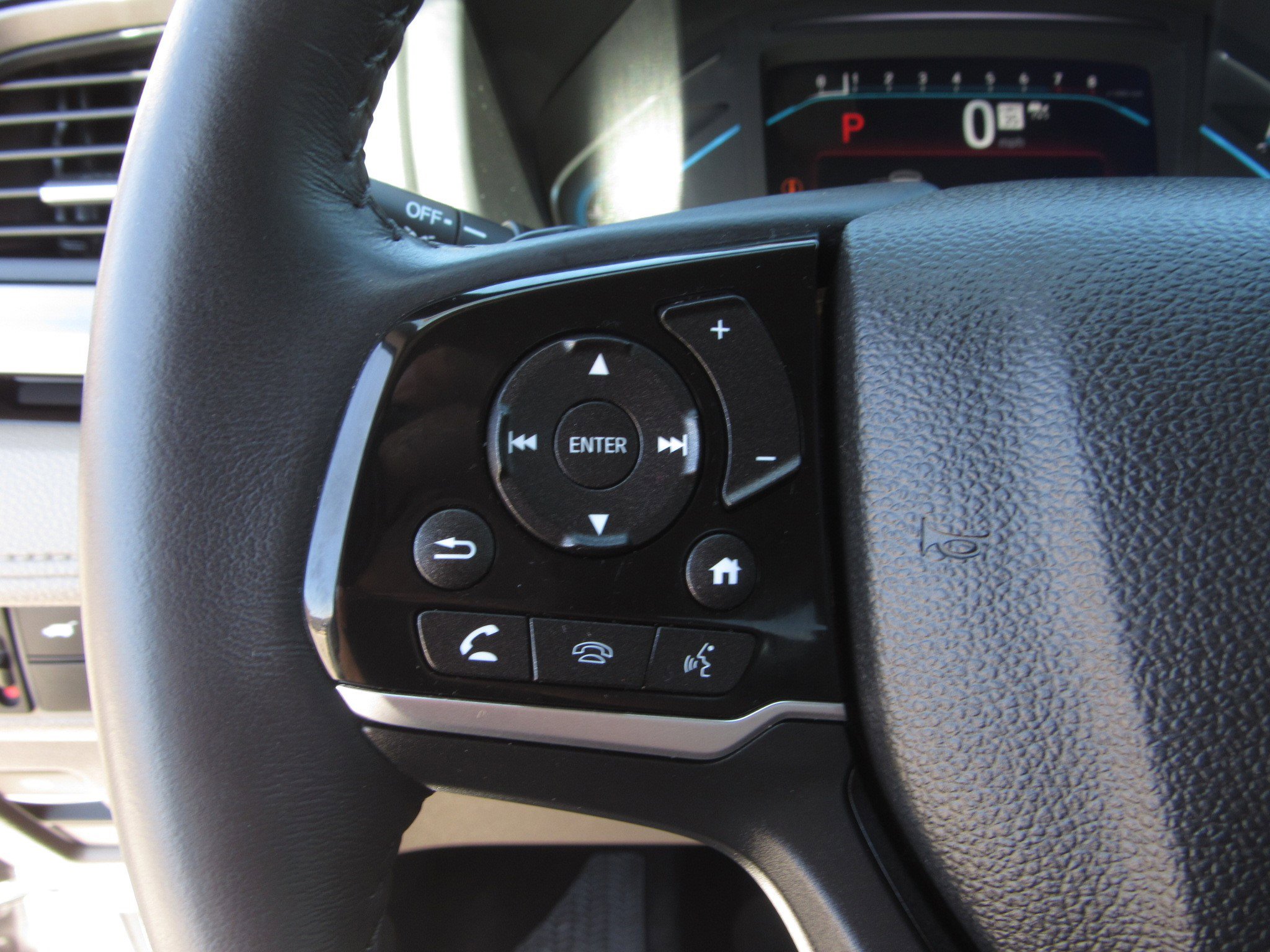 Used 2023 Honda Odyssey Touring image 27