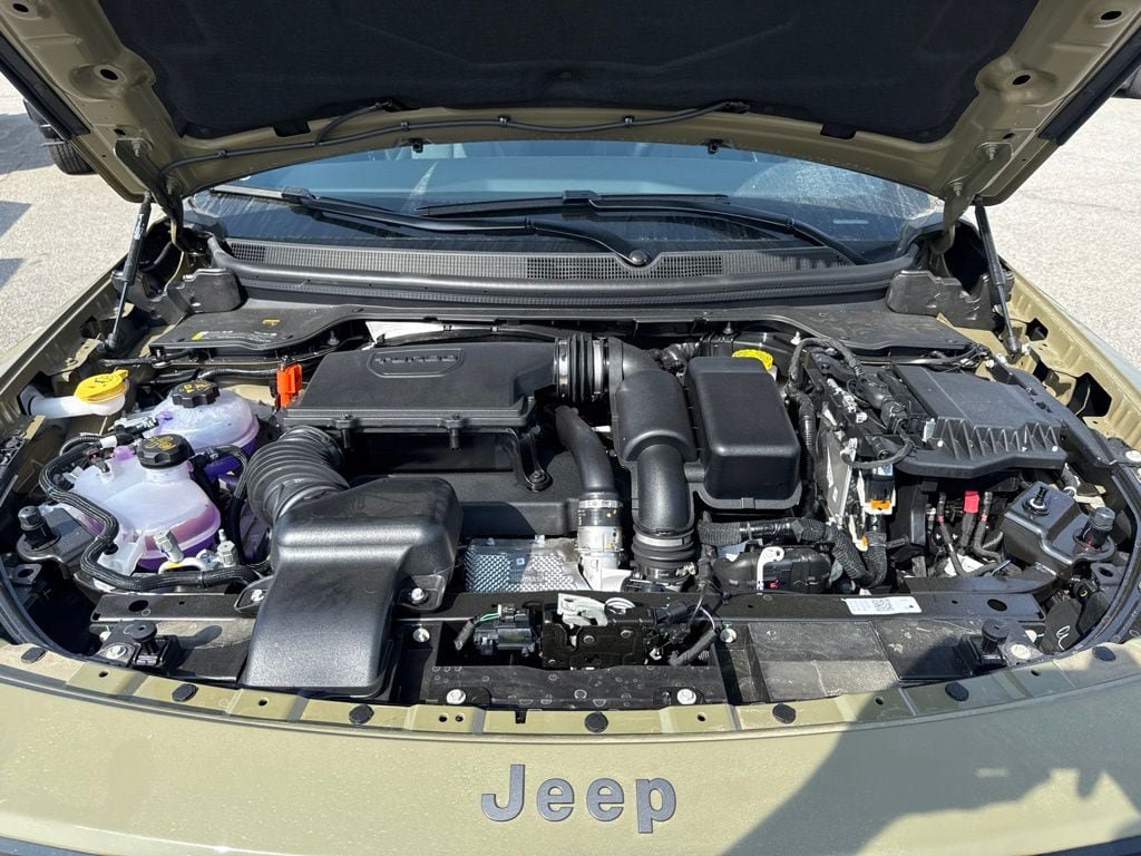 New 2026 Jeep Cherokee Laredo AWD/4WD image 29