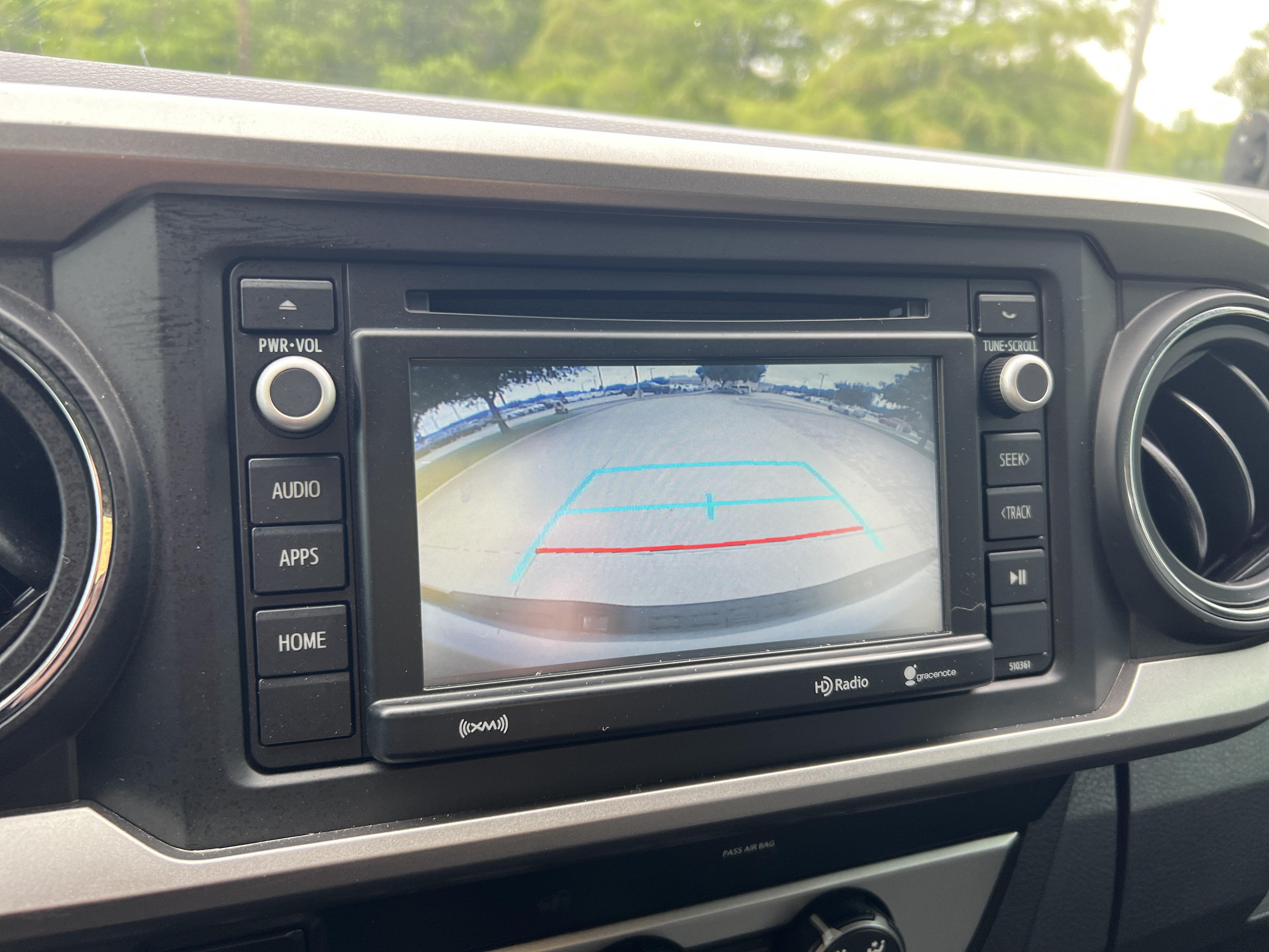 Used 2019 Toyota Tacoma SR5 AWD/4WD image 21