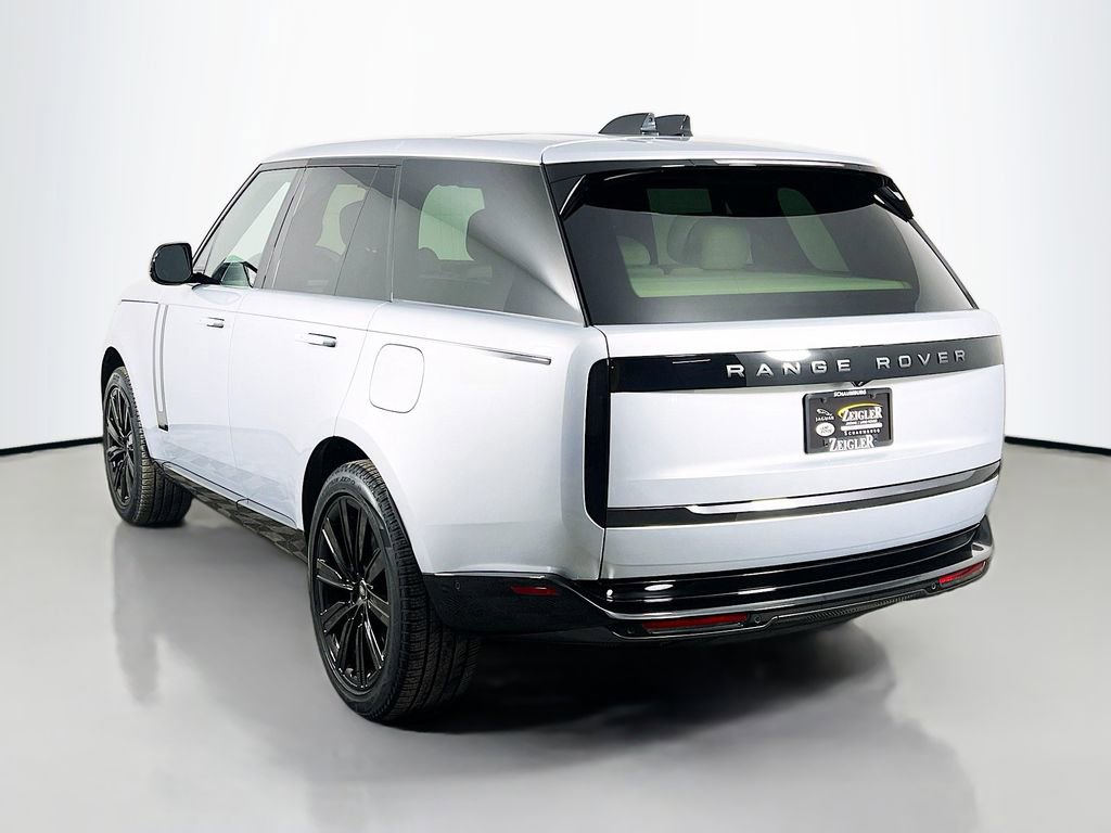 Used 2025 Land Rover Range Rover Autobiography image 7