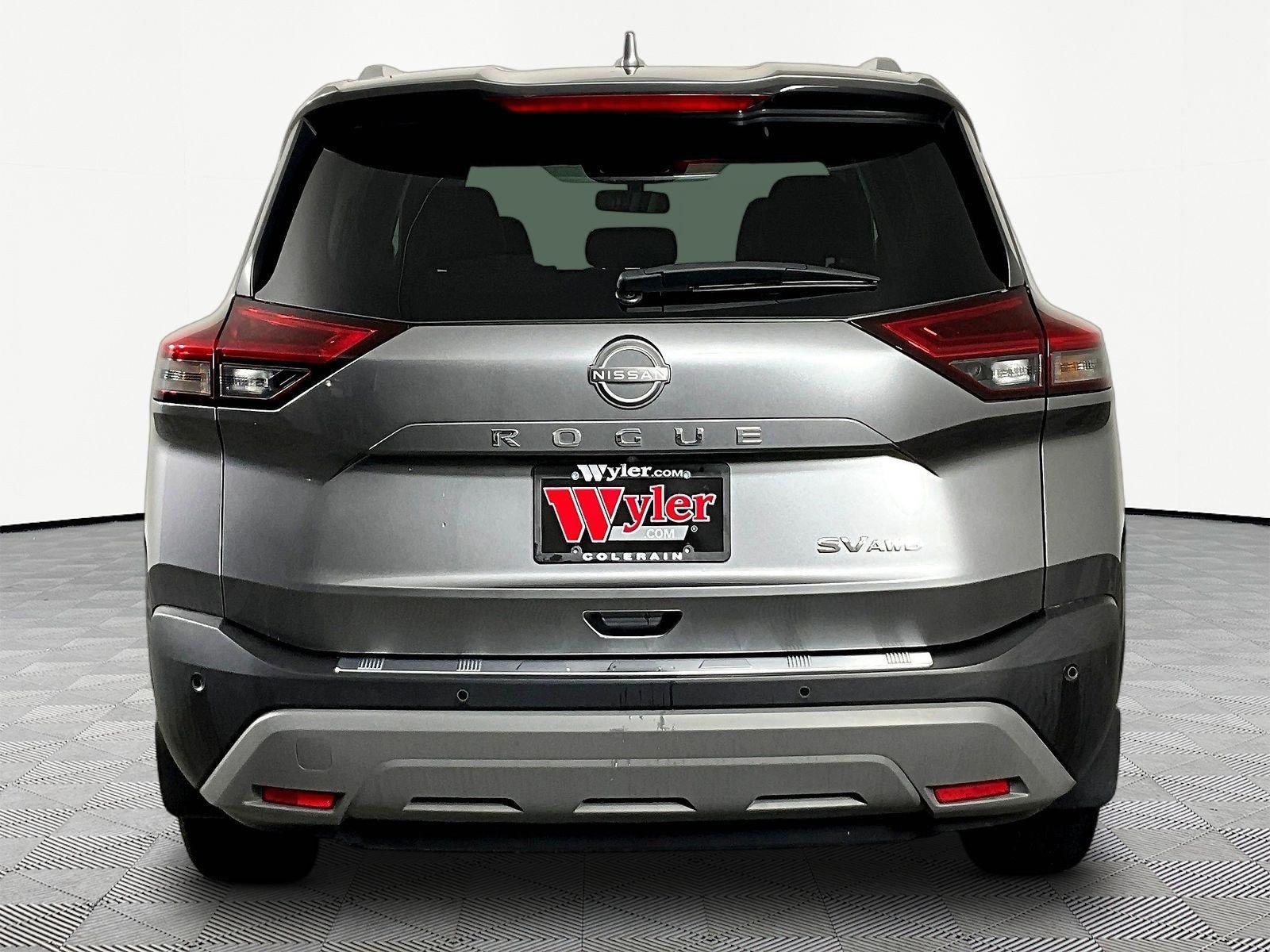 Certified 2023 Nissan Rogue SV w/ SV Premium B Package AWD/4WD image 5