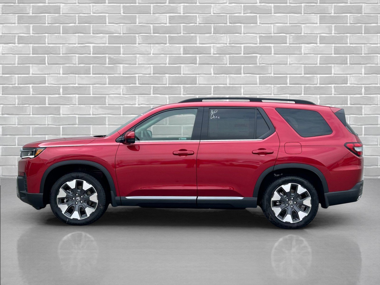 New 2026 Honda Pilot Touring image 2