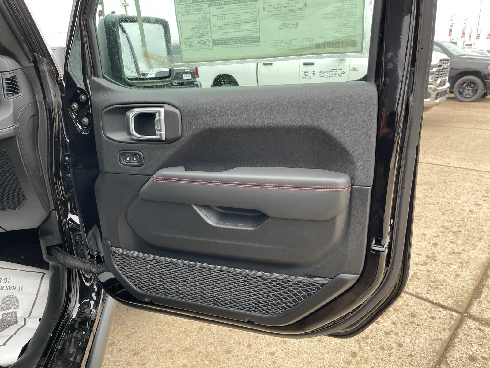 New 2026 Jeep Gladiator Rubicon w/ Steel Power Dome Hood Package AWD/4WD image 18