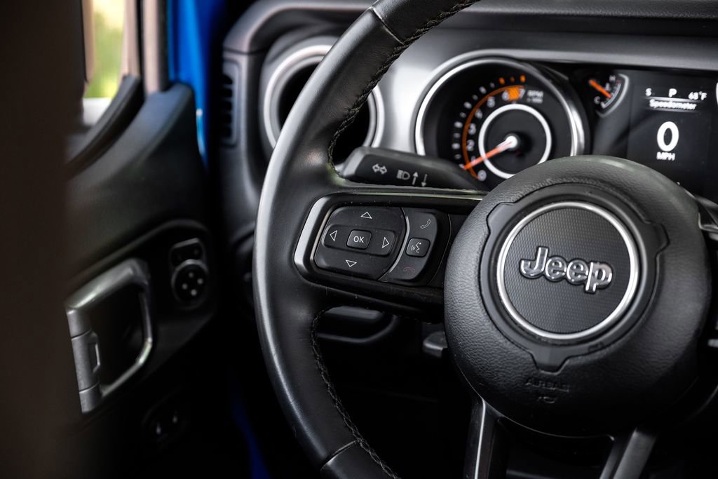 Used 2022 Jeep Wrangler Unlimited Sport image 26
