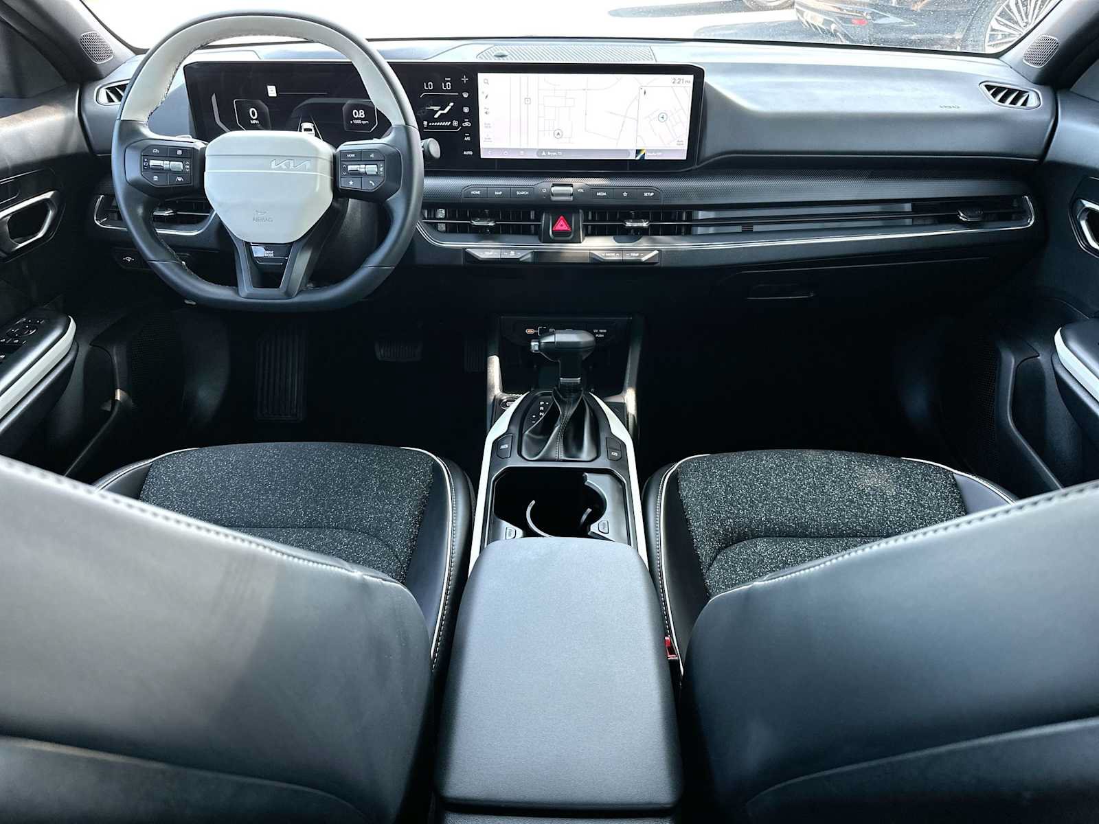 Used 2025 Kia K4 GT-Line FWD image 25