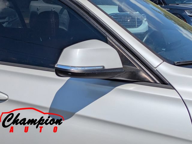 Used 2016 BMW 328i Sedan RWD image 14